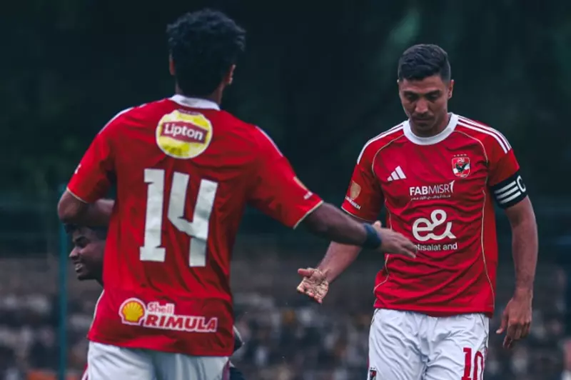 كيف يتعامل توروب مع الصدمة الأولى في الأهلي؟